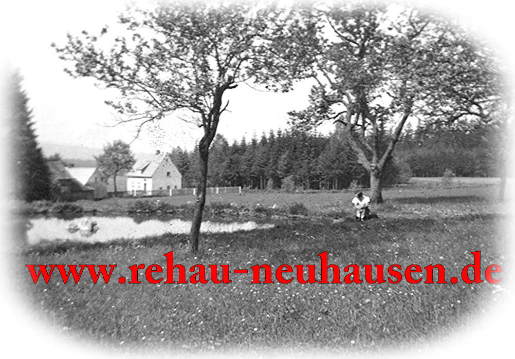 Teich mit Frau bei der Knallhütte