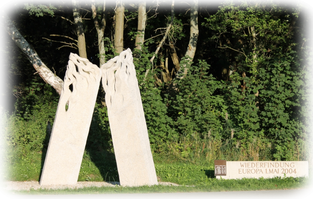 Das Denkmal Wiederfindung am Schlagbaum